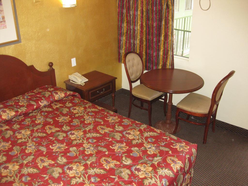 Sunshine Motel San Bernardino Chambre photo